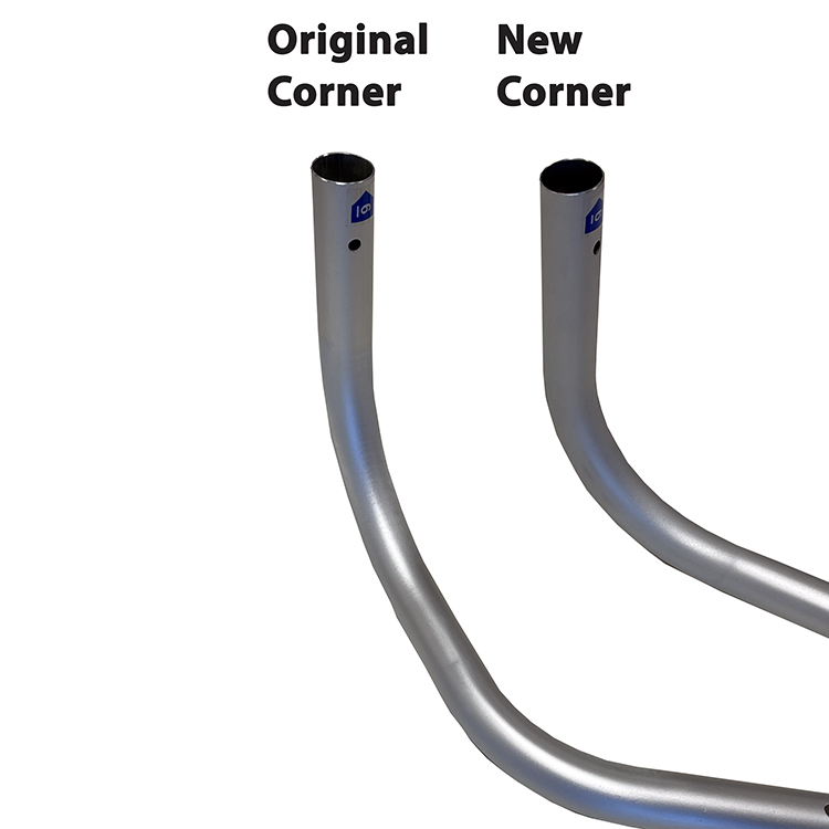 A photo showing the differences between the framework on old and new versions of the TEXStyle Curved Display